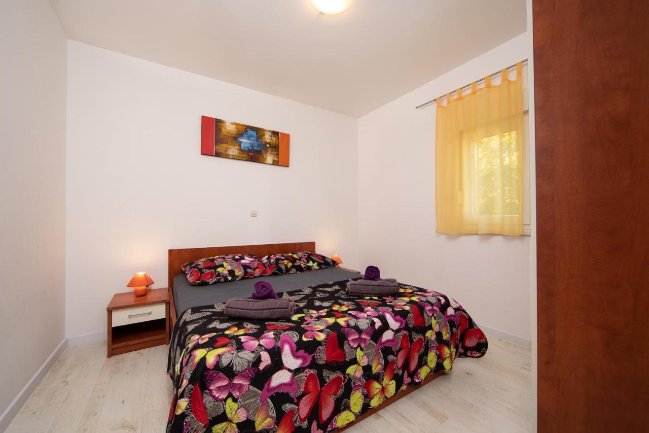 Villa Filip Živogošće Kültér fotó